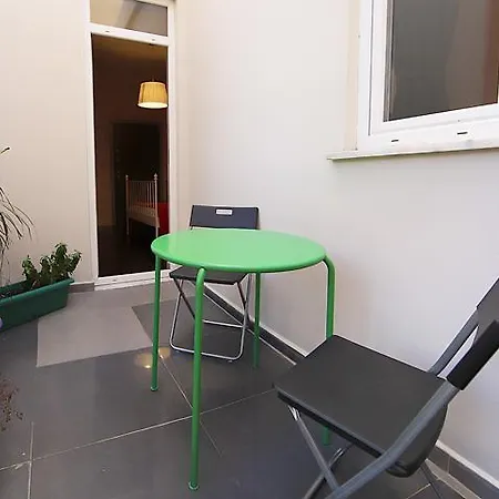 Um'S Home 3*