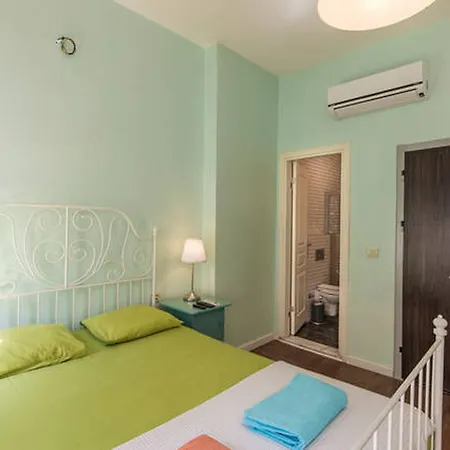 Um'S Home Apart Otel 3*